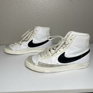 Nike Blazer Mid '77 Vintage Shoes Womens Size 8 White Sneakers CZ1055-100